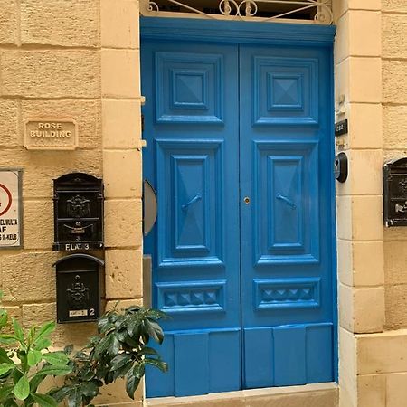 Rose Building Apartment Cospicua Luaran gambar