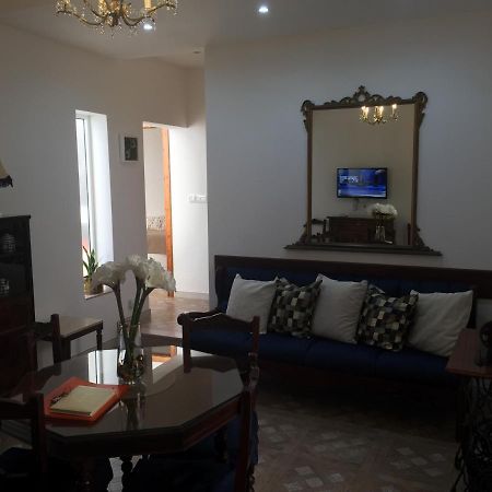 Rose Building Apartment Cospicua Luaran gambar